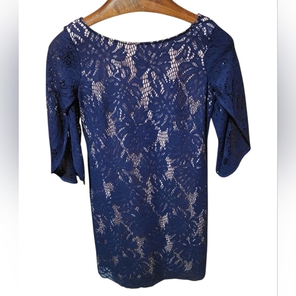 Lilly Pulitzer Bellmont Dress - True Navy Paradise Found Lace Detail Size Small - Picture 2 of 9
